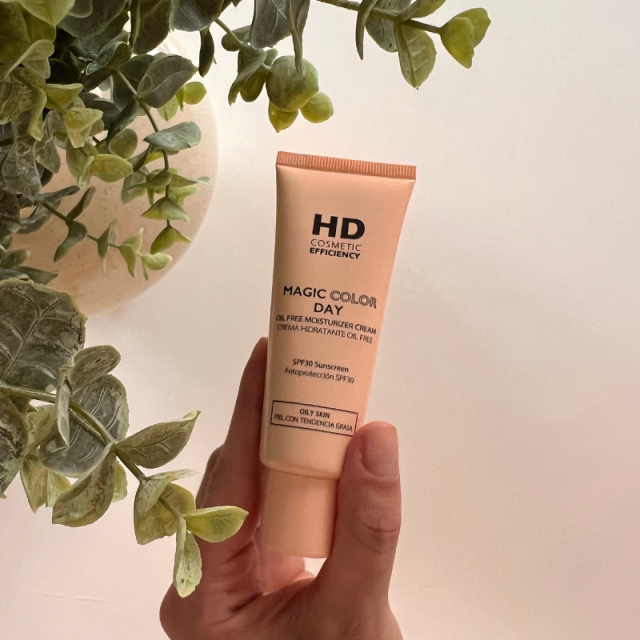 MAGIC COLOR DAY CREMA HIDRATANTE OIL FREE 40 ML