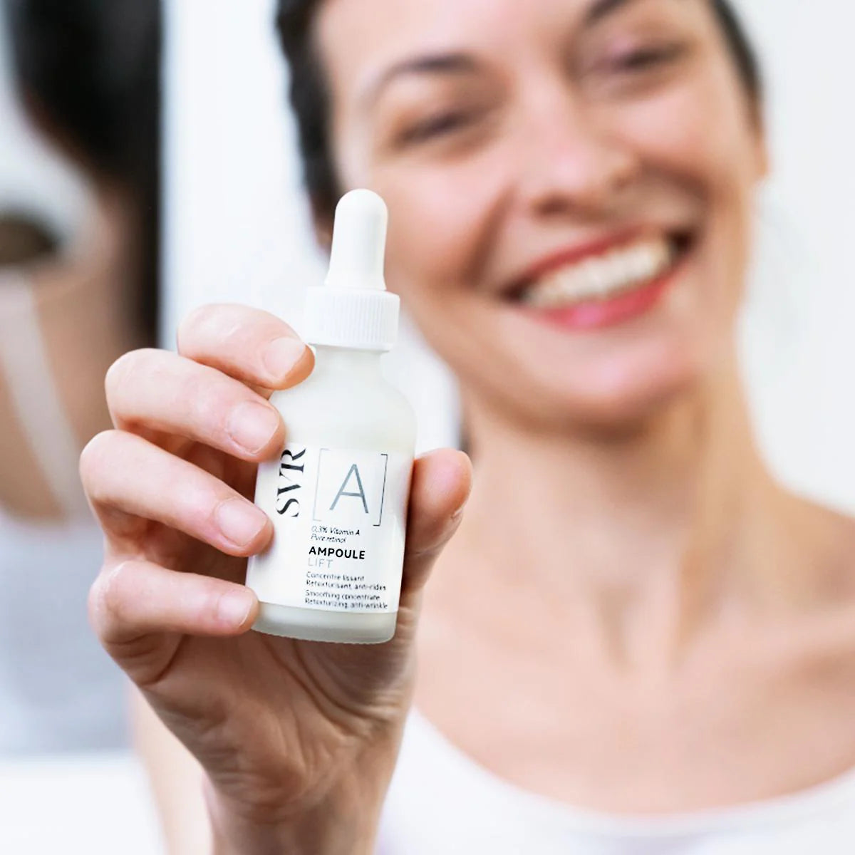 [A] Ampoule Lift SVR